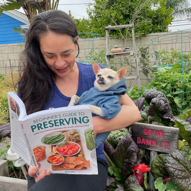 Gustavo Arellano’s Weekly, Canto CCIV: See Me/We Read My/Our Book/Books!